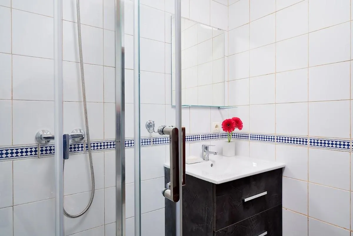 Apartament Urban Oasis In Historic Malaga Hiszpania