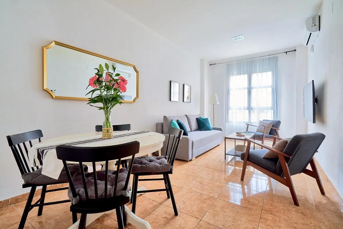Urban Oasis In Historic Malaga Appartement